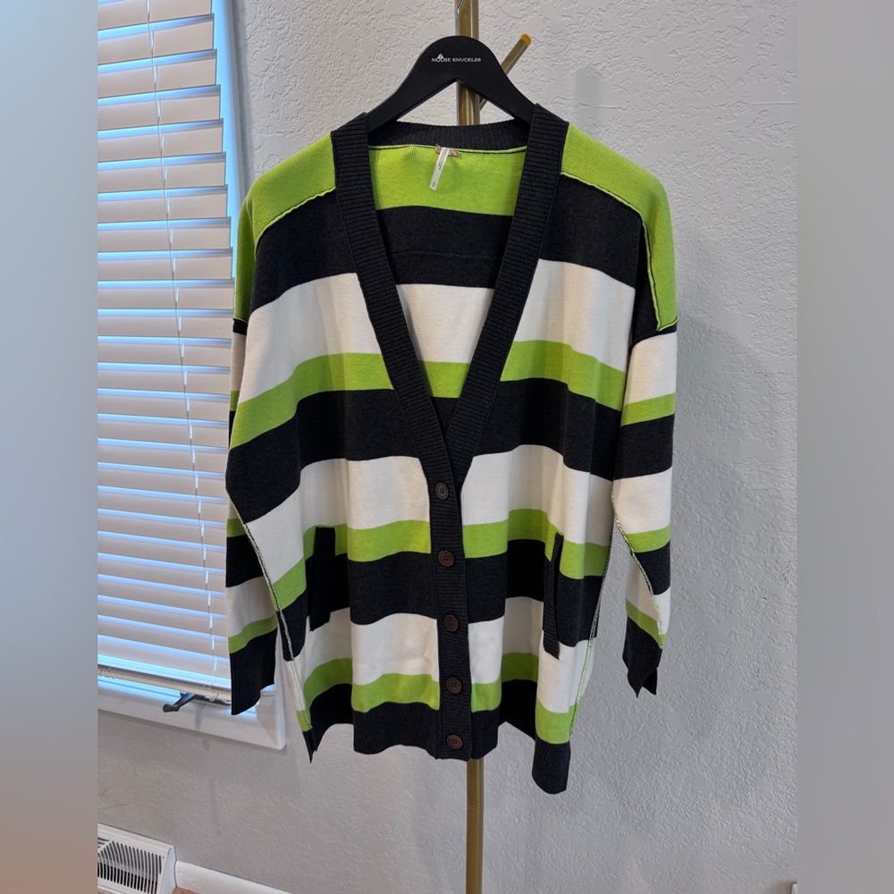 Free People League Of Her Own Cardigan size S NEW - Picture 3 of 8